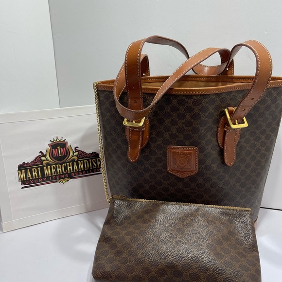 Celine Bag( shoulder/ Handbag with extra small pouch. - Picture 12 of 15